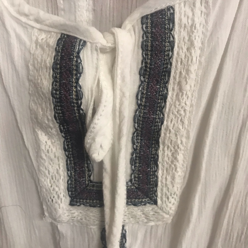 Maurice’s plus size 0 tank. - Picture 2 of 4